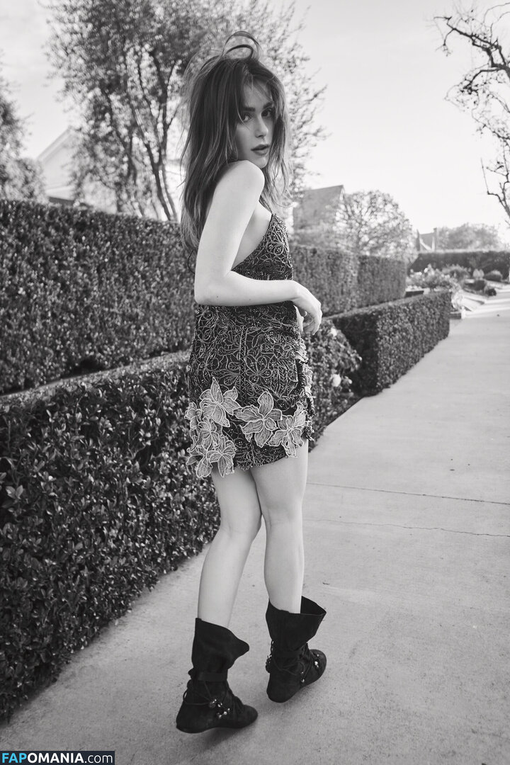 AdventuresSabrina / Kiernan Shipka / kiernanshipka Nahý OnlyFans  Uniklá fotka #1560