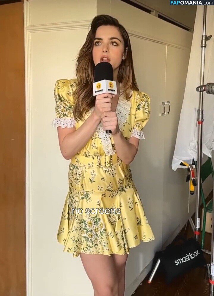 AdventuresSabrina / Kiernan Shipka / kiernanshipka Nahý OnlyFans  Uniklá fotka #1571