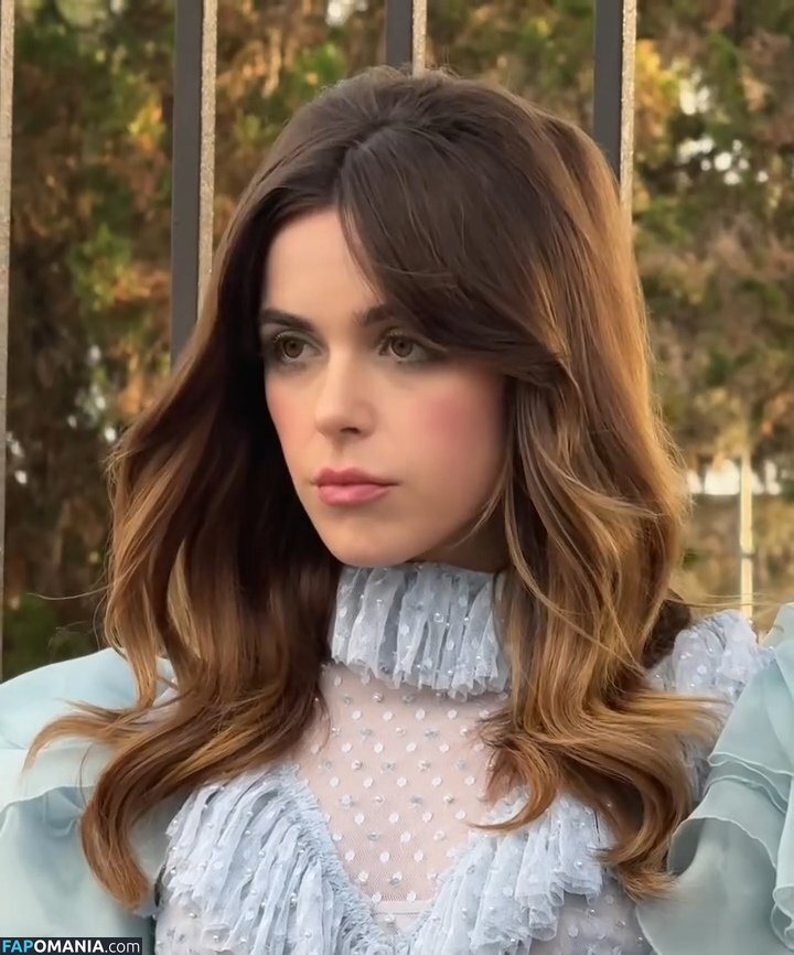 AdventuresSabrina / Kiernan Shipka / kiernanshipka Nahý OnlyFans  Uniklá fotka #1575