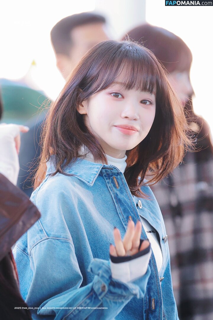 Kim Chaewon / _chaechae_1 / 김채원 Le Sserafim Nahý OnlyFans  Uniklá fotka #6