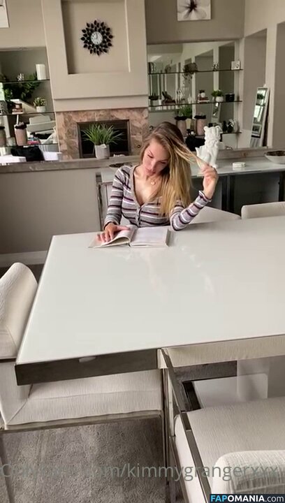 Kimmy Granger / Kimmygrangerxxx / strangerthangranger Nahý OnlyFans  Uniklá fotka #347