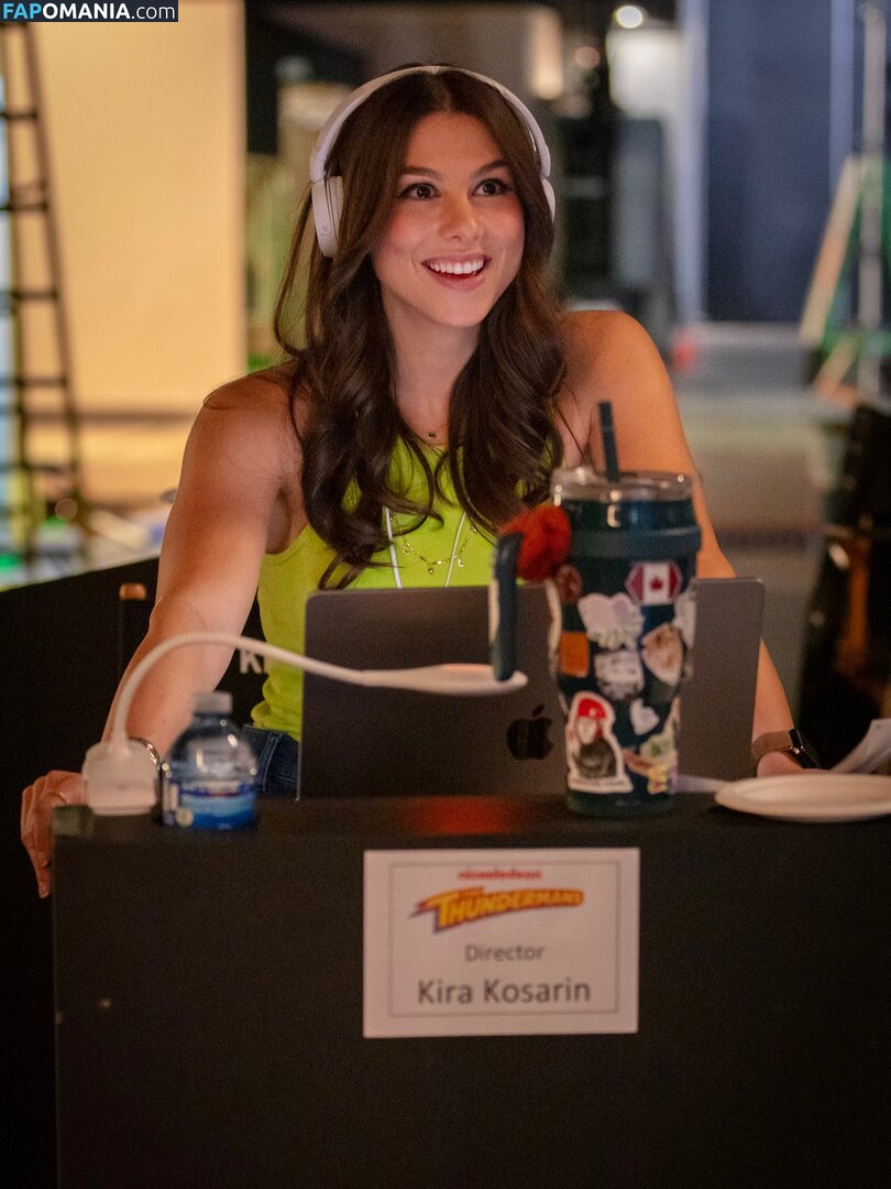 Kira Kosarin / kirakosarin Nahý OnlyFans  Uniklá fotka #750