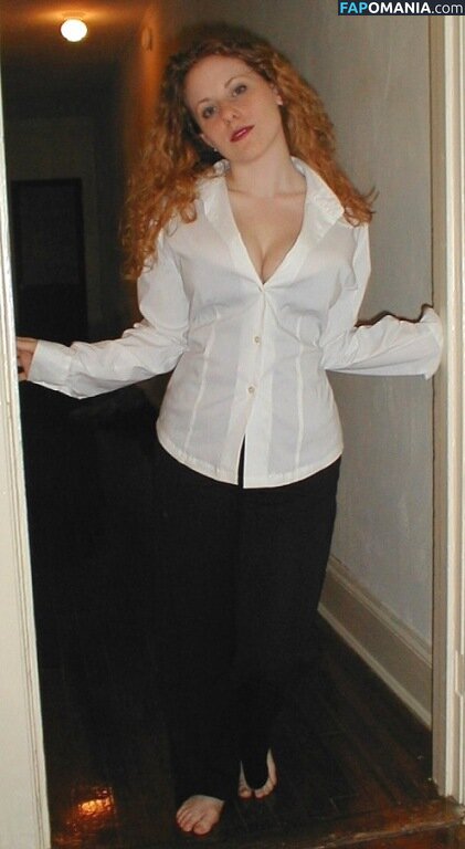 Kira The Little Redhead Nahý OnlyFans  Uniklá fotka #198