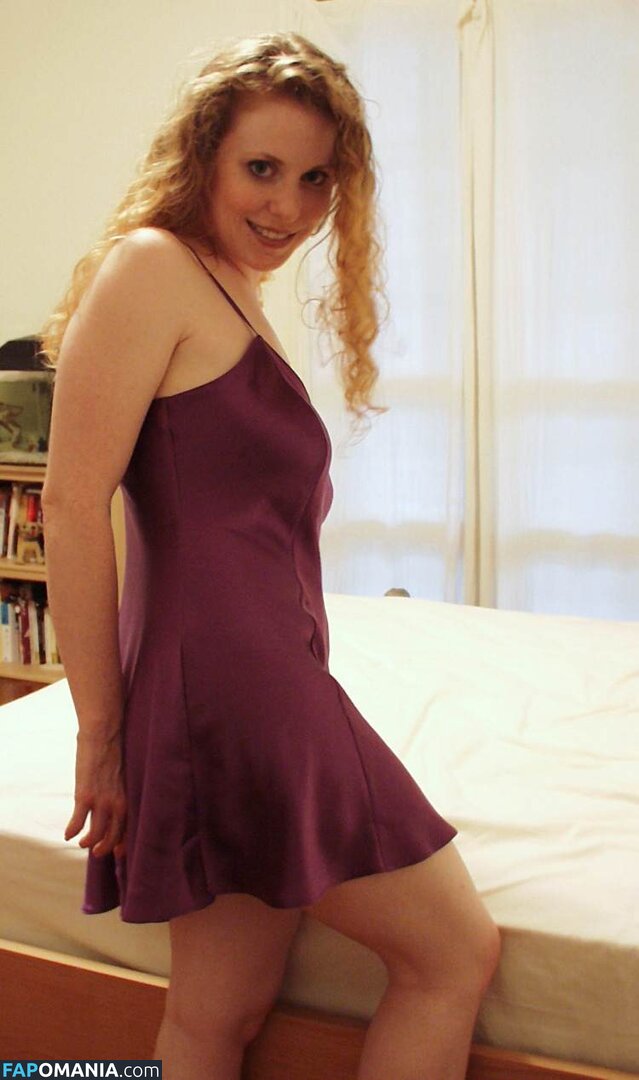 Kira The Little Redhead Nahý OnlyFans  Uniklá fotka #243