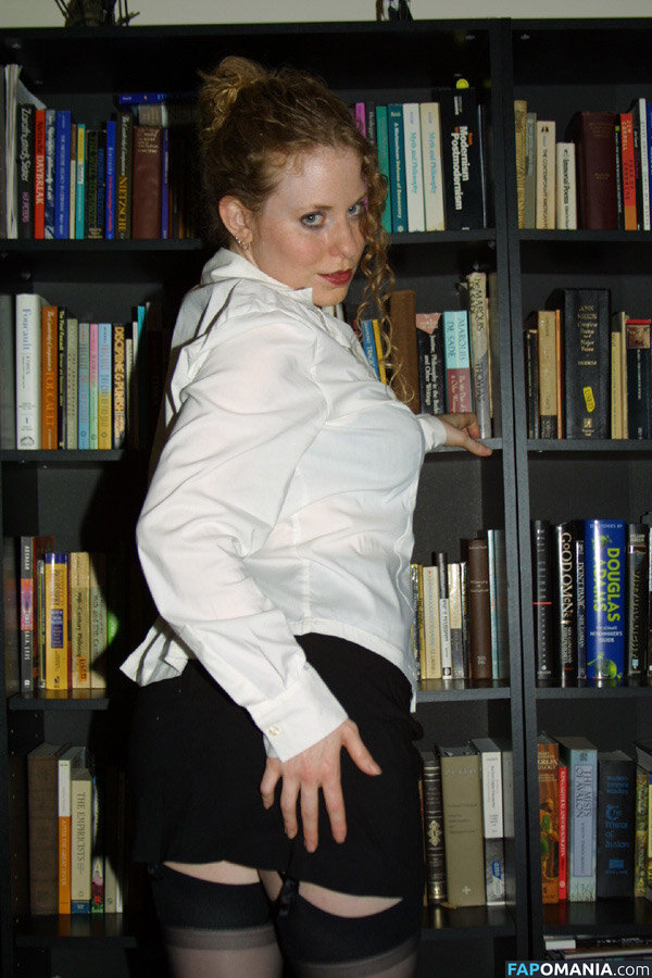Kira The Little Redhead Nahý OnlyFans  Uniklá fotka #411