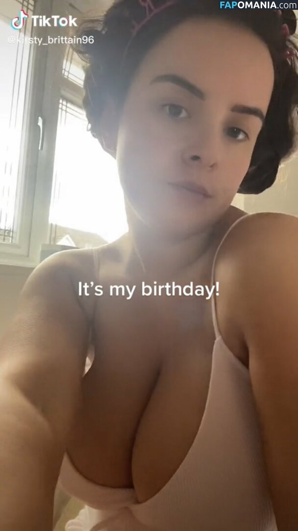 Kirsty Brittain / kbr_itt / kirstayyyxx Nahý OnlyFans  Uniklá fotka #2
