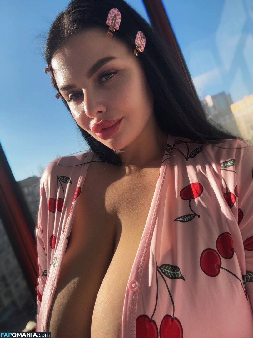 https: / kristina_doru Nahý OnlyFans  Uniklá fotka #5