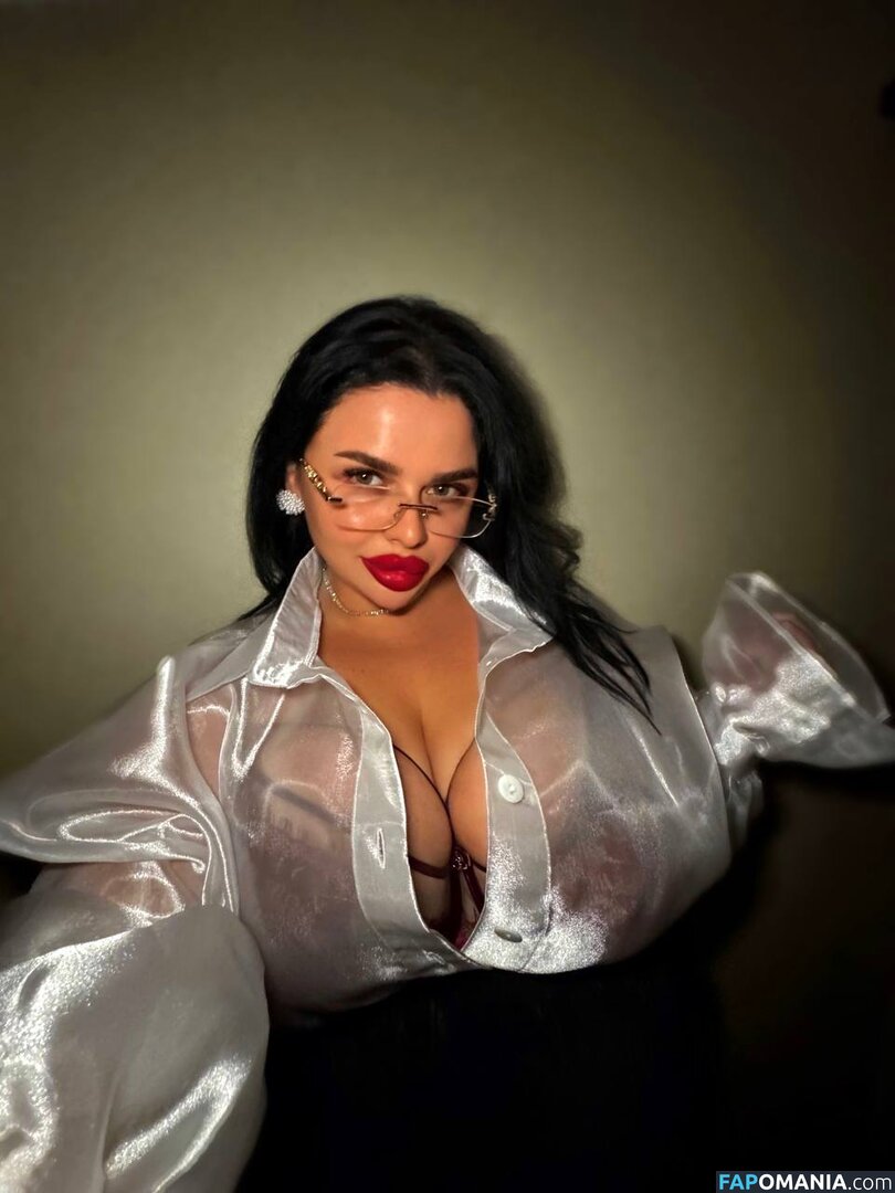 https: / kristina_doru Nahý OnlyFans  Uniklá fotka #7