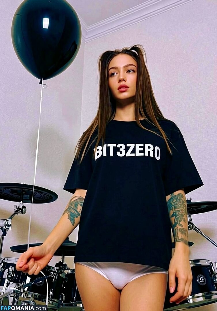 Kriss Drummer / Kristina Rybalchenko / kriss_drummer / user Nahý OnlyFans  Uniklá fotka #157