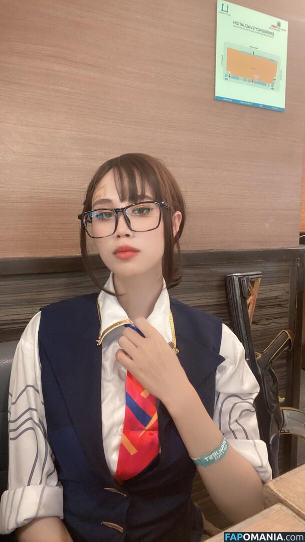 Kura Onee-san / kurasushi_usa / lewdgami Nahý OnlyFans  Uniklá fotka #4