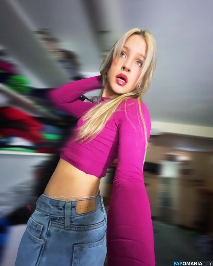 Kylie Alexa Nwa / https: / kyliealexa.h Nahý OnlyFans  Uniklá fotka #2