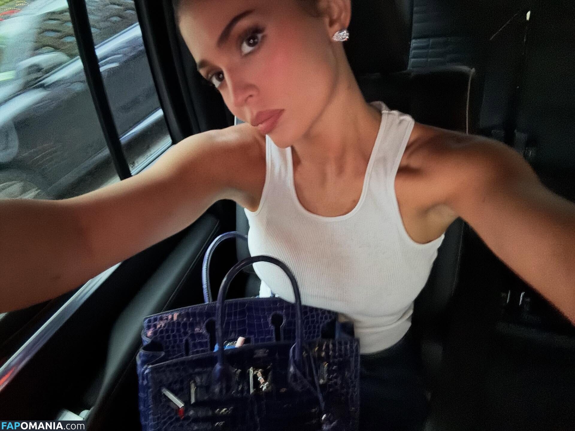 Kylie Jenner / https: / kyliejenner / kyliejenner.2 Nahý OnlyFans  Uniklá fotka #86