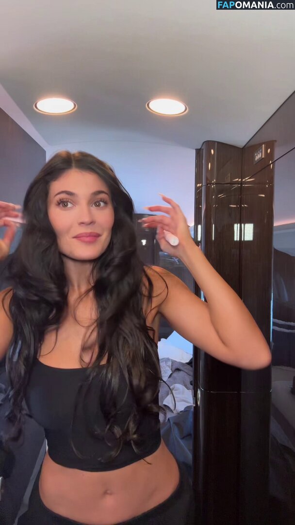 Kylie Jenner / https: / kyliejenner / kyliejenner.2 Nahý OnlyFans  Uniklá fotka #94