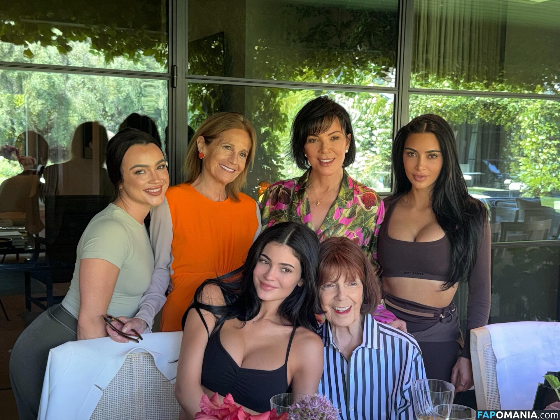 Kylie Jenner / https: / kyliejenner / kyliejenner.2 Nahý OnlyFans  Uniklá fotka #100