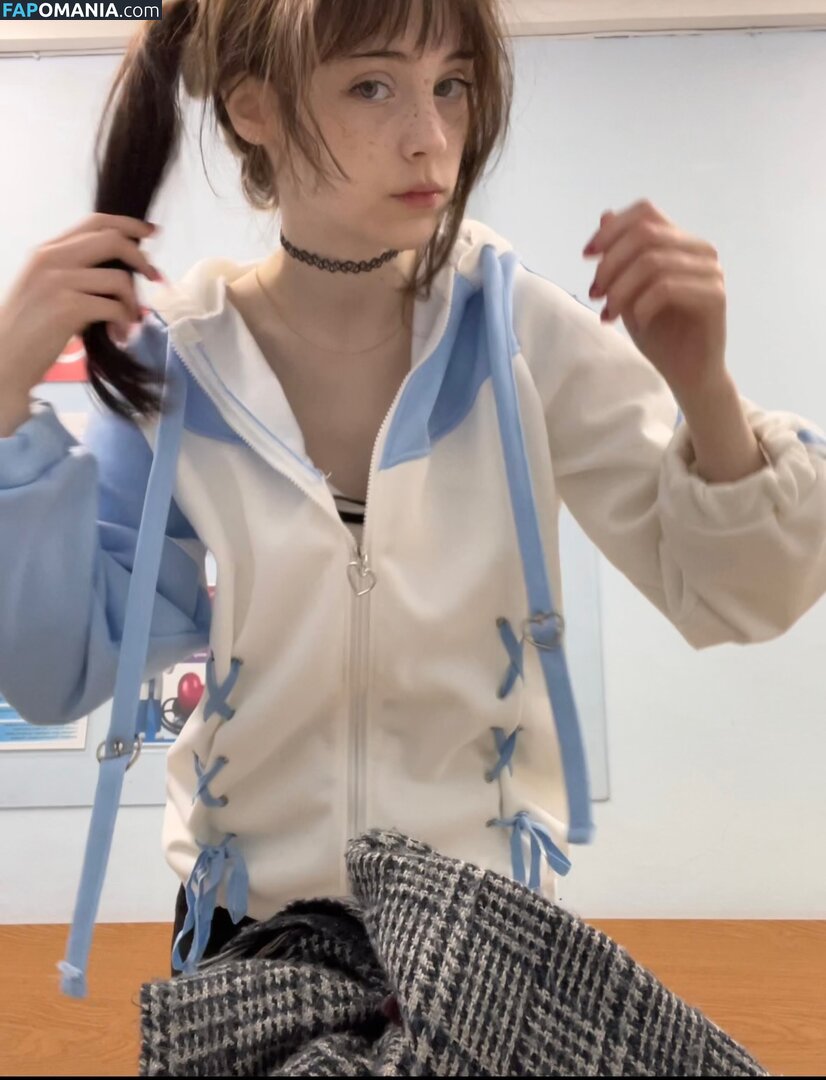 Kzuuki / https: / kzuuki_ / kzuukii / kzuukin Nahý OnlyFans  Uniklá fotka #4