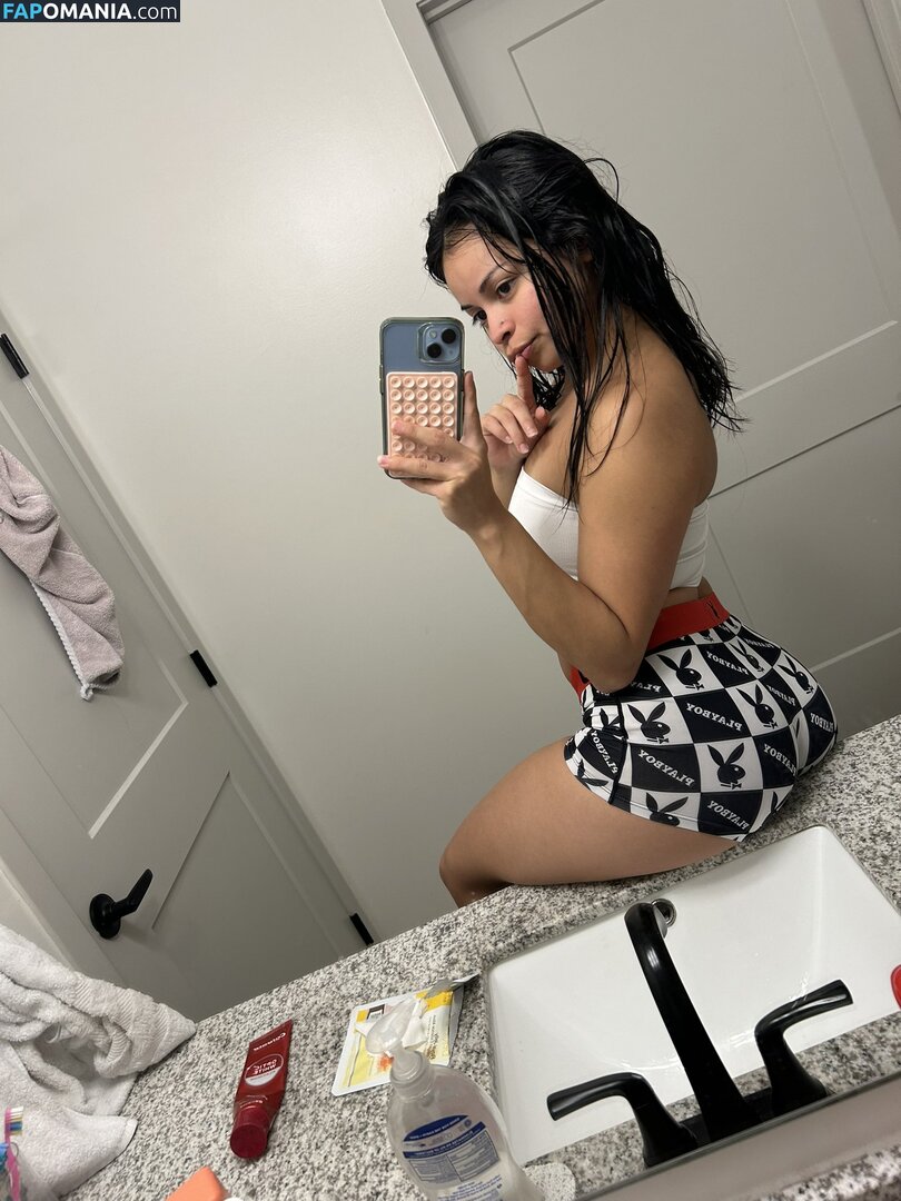 la.bella1466 / latinagataa Nahý OnlyFans  Uniklá fotka #16