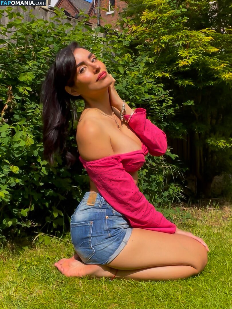 Rossana Isabel Layana Muguerza / la_layana_rous Nahý OnlyFans  Uniklá fotka #23