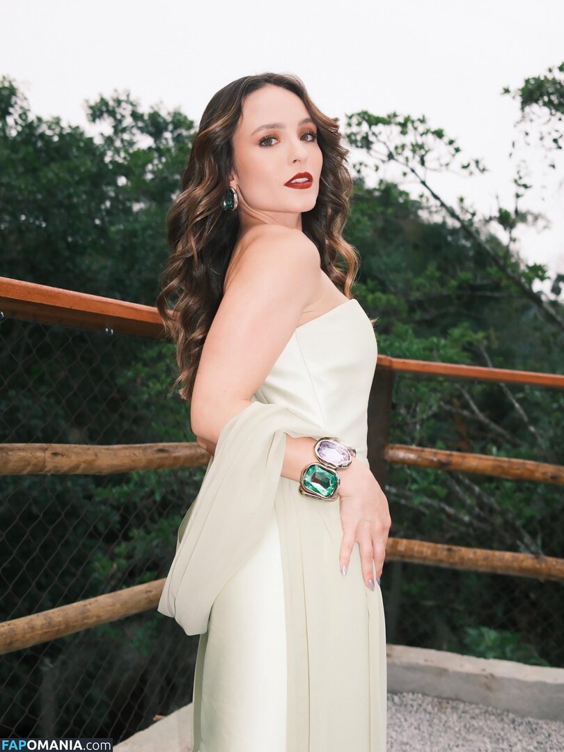Larissa Manoela / https: / larimanoela / larissamanoela Nahý OnlyFans  Uniklá fotka #680