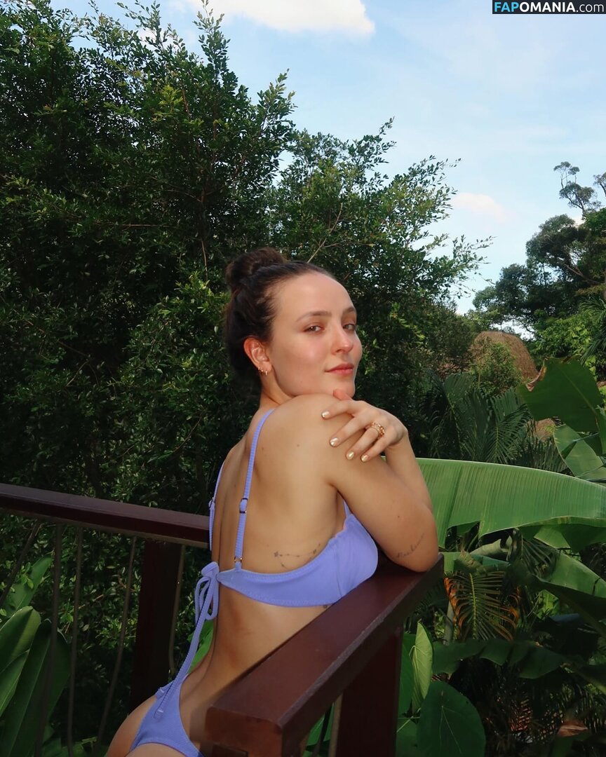 Larissa Manoela / https: / larimanoela / larissamanoela Nahý OnlyFans  Uniklá fotka #687