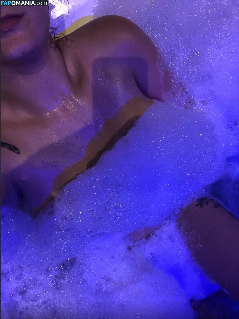 Lary Nascimento / lary_ruivinhaa / laryynascimento_ Nahý OnlyFans  Uniklá fotka #27