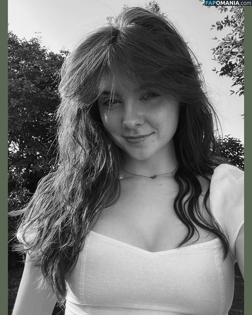 Laura Anne / _laura.anne__ / laura.anne__ / lauraartea Nahý OnlyFans  Uniklá fotka #3