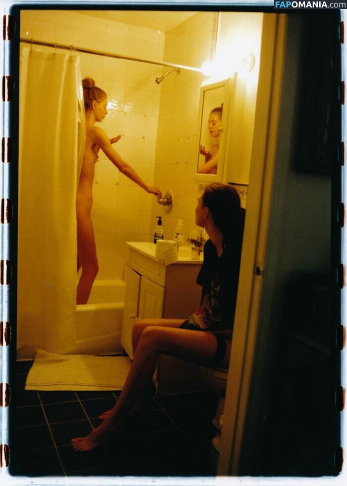 Lauren De Graaf / laurenjdg Nahý OnlyFans  Uniklá fotka #11