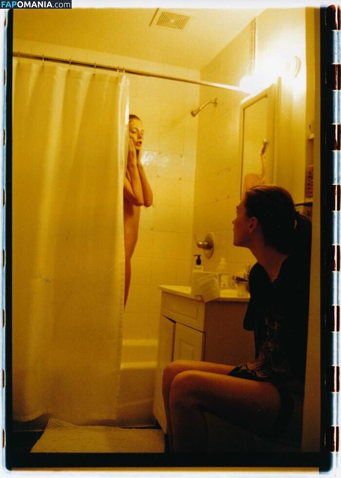 Lauren De Graaf / laurenjdg Nahý OnlyFans  Uniklá fotka #12