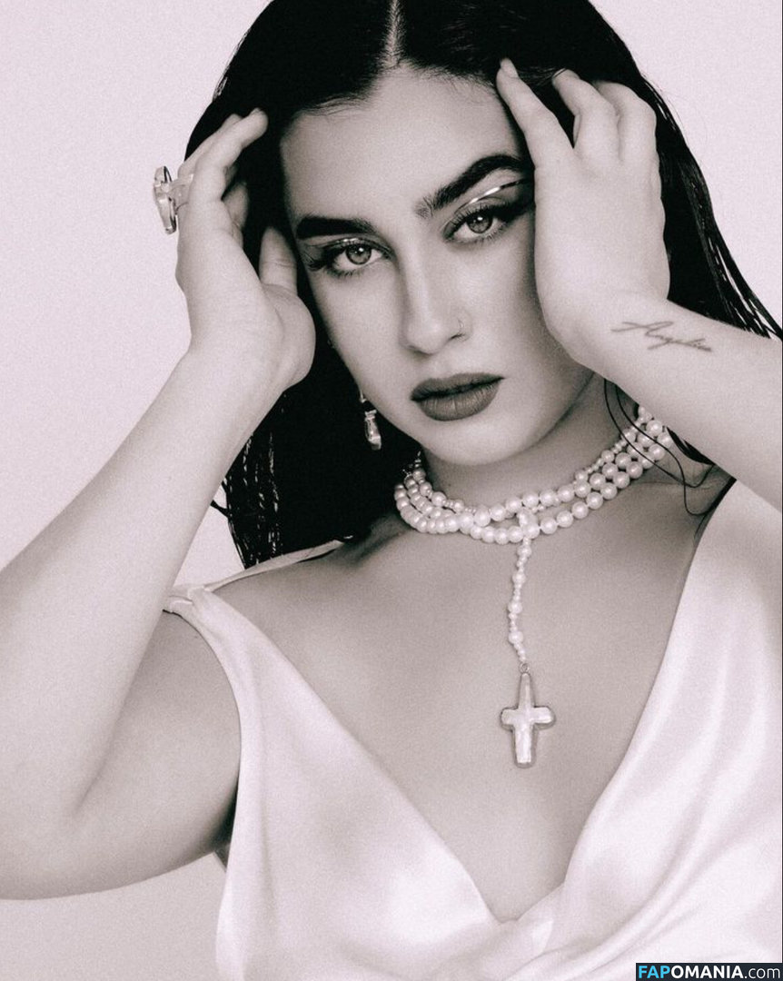 Lauren Jauregui / laurenjauregui / pink_narcissus23 Nahý OnlyFans  Uniklá fotka #12