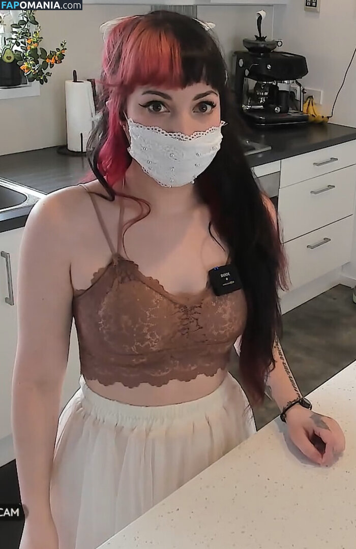 Layna Lazar / LaynaLazar Nahý OnlyFans  Uniklá fotka #118