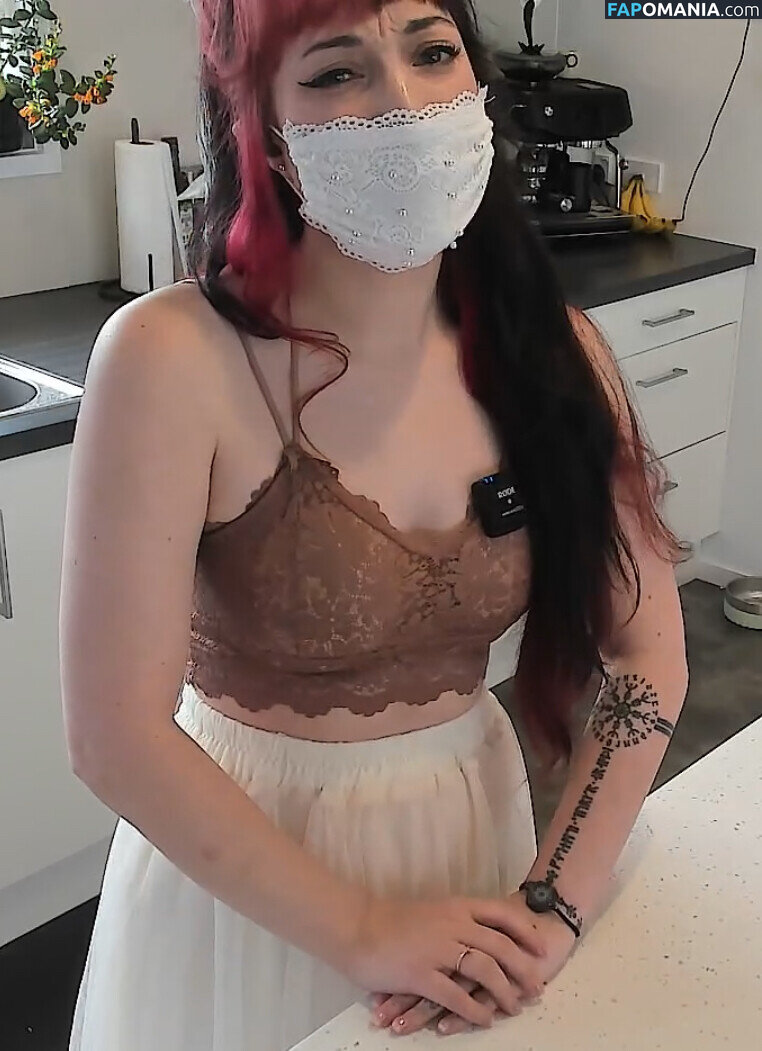 Layna Lazar / LaynaLazar Nahý OnlyFans  Uniklá fotka #120