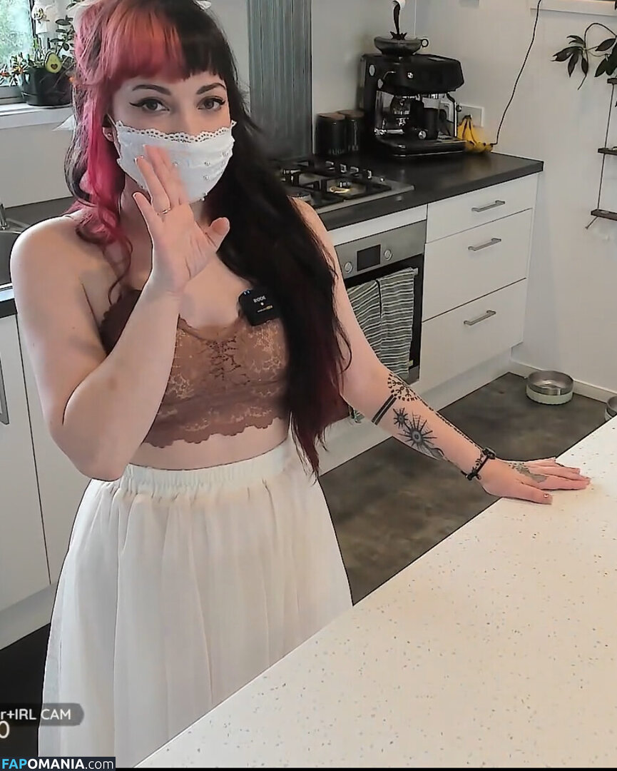Layna Lazar / LaynaLazar Nahý OnlyFans  Uniklá fotka #122