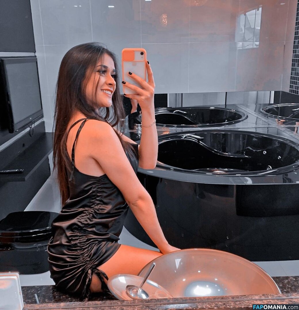 Laysa Gardini / laysagardini_ Nahý OnlyFans  Uniklá fotka #5
