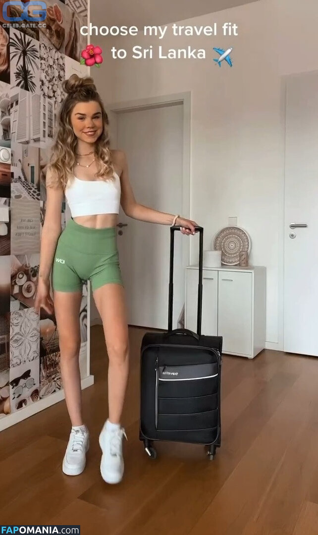 Lea Peach / Looskanal / lea / wifiloo_m Nahý OnlyFans  Uniklá fotka #812