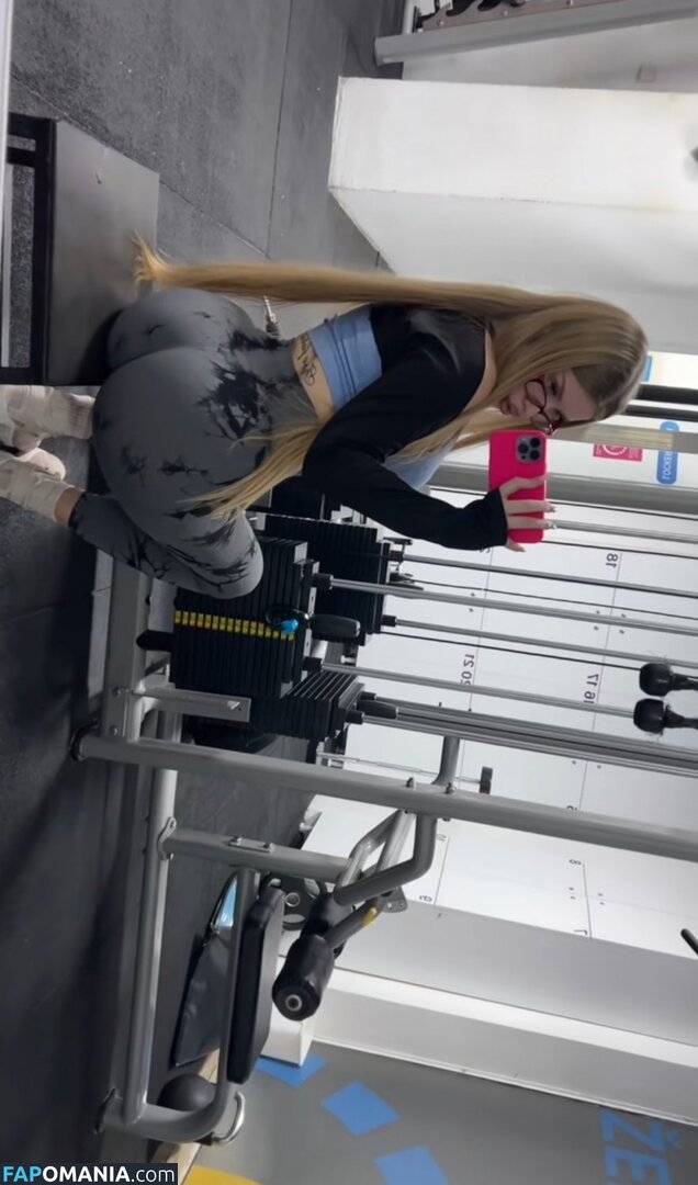 Lea Stankovic Leksita / lastankovic Nahý OnlyFans  Uniklá fotka #2