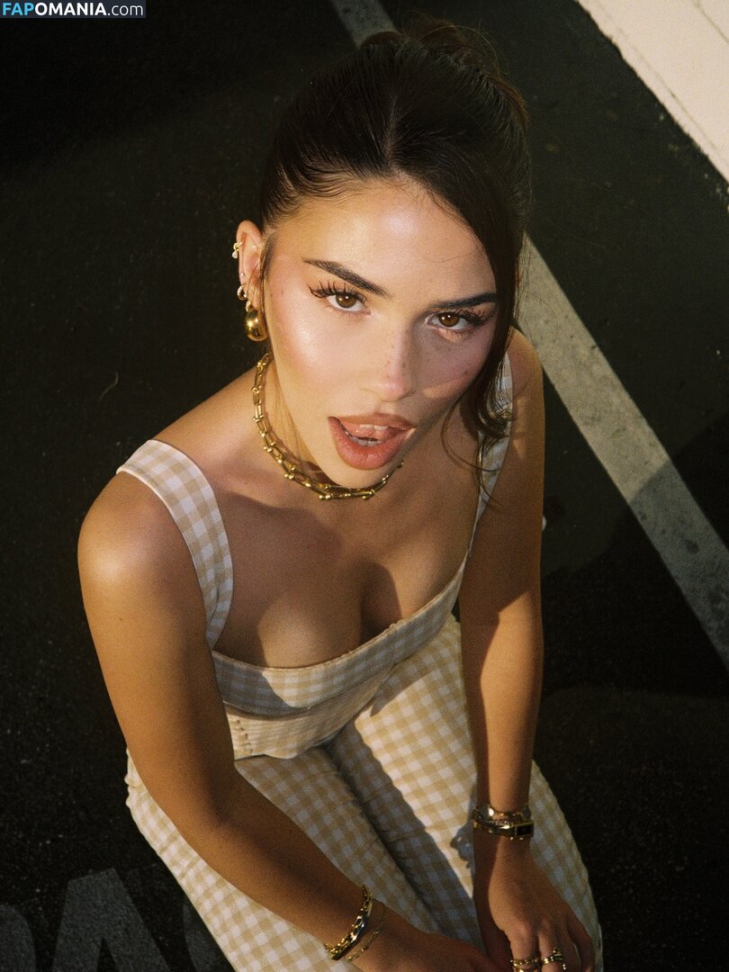 Leah Halton / leahhalton_ Nahý OnlyFans  Uniklá fotka #360