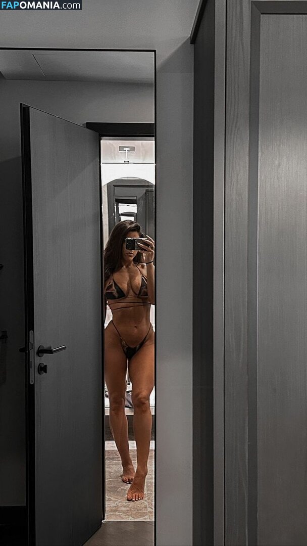 Leah Shutkever / shutkeverofficial Nahý OnlyFans  Uniklá fotka #16