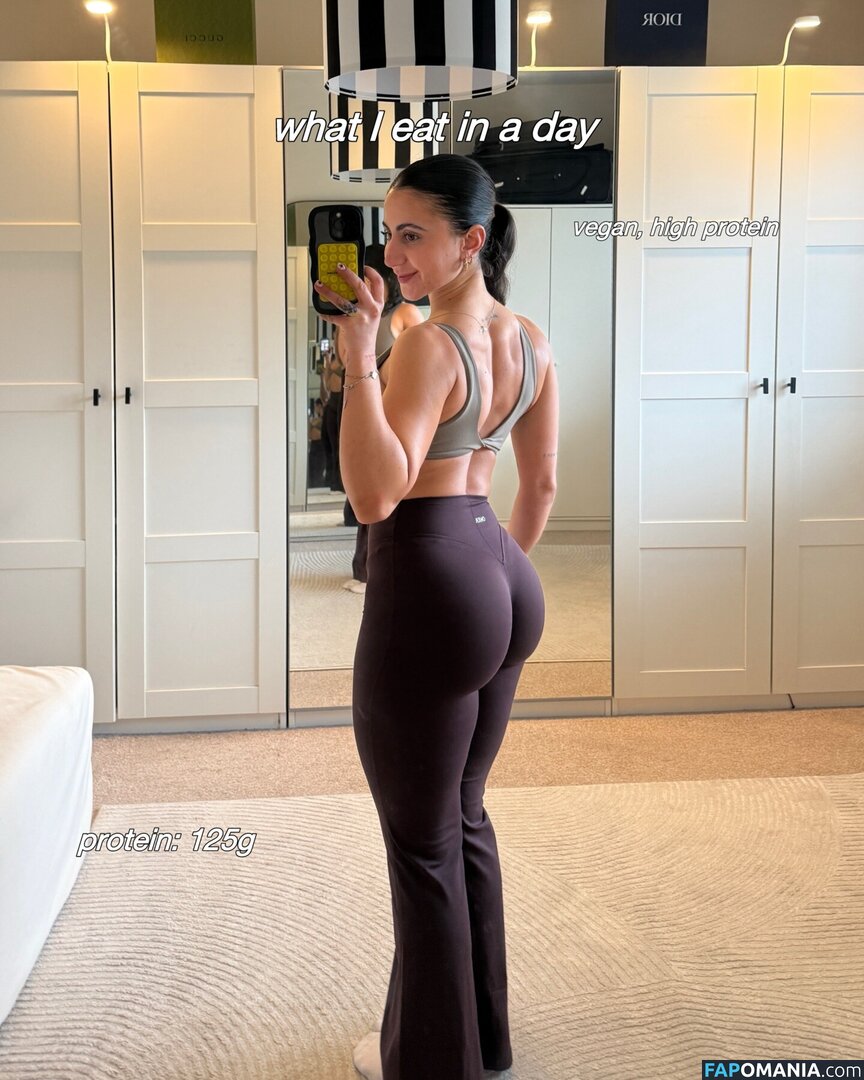 Leila Hannoun / abcdefghijkleila / abcdefghijkleila_ Nahý OnlyFans  Uniklá fotka #5
