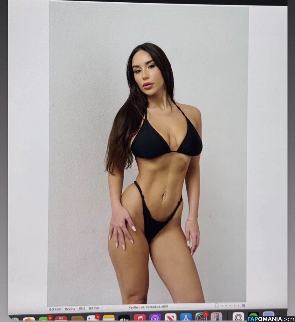 Leilah Skys / Xanthetasmine / leilasky_ Nahý OnlyFans  Uniklá fotka #1