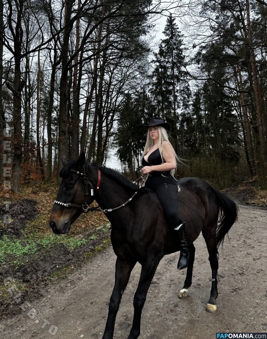lena.kra04 Nahý OnlyFans  Uniklá fotka #3