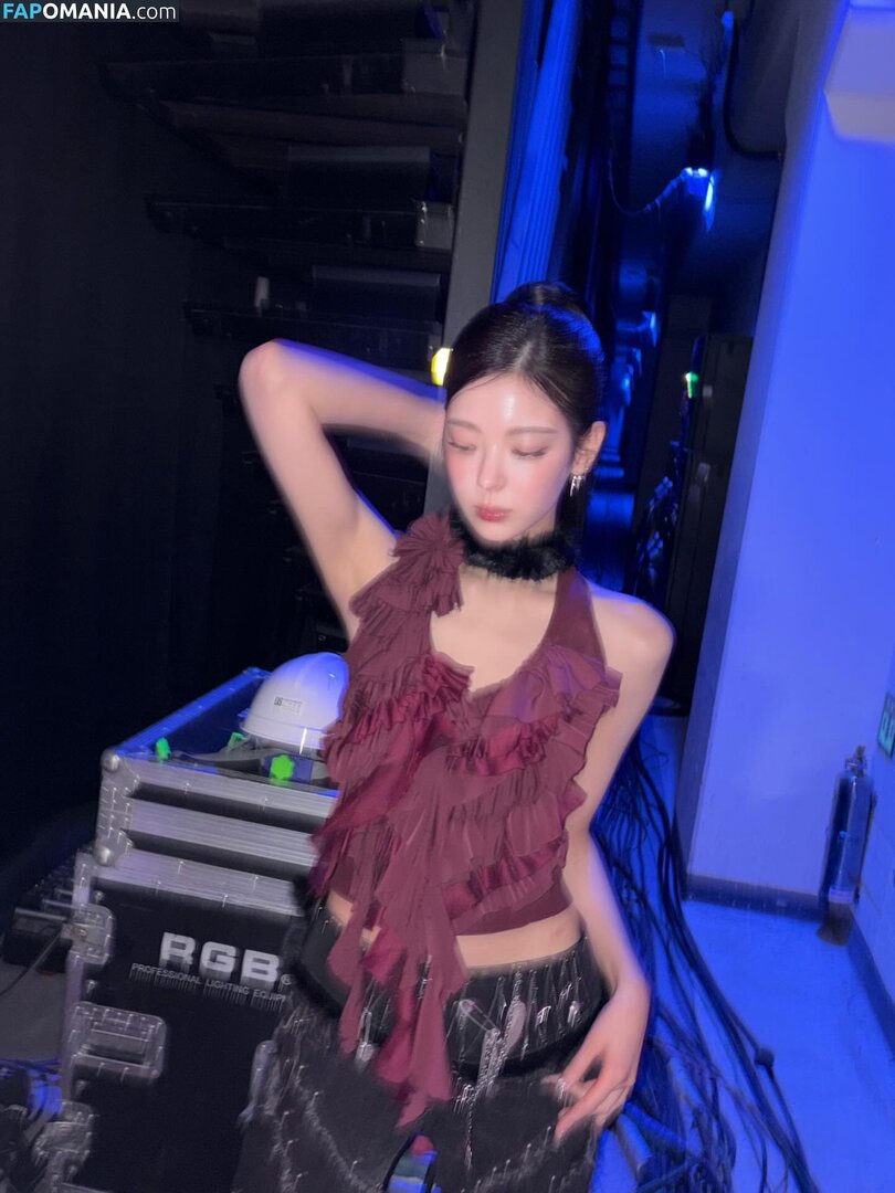 Choi Ji-su / ITZY / lia_loves___ / 최지수 Nahý OnlyFans  Uniklá fotka #8