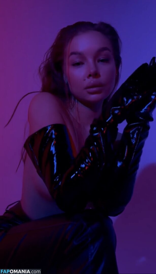 Liliya Hanusevich / han.liliya / liliya.han Nahý OnlyFans  Uniklá fotka #104