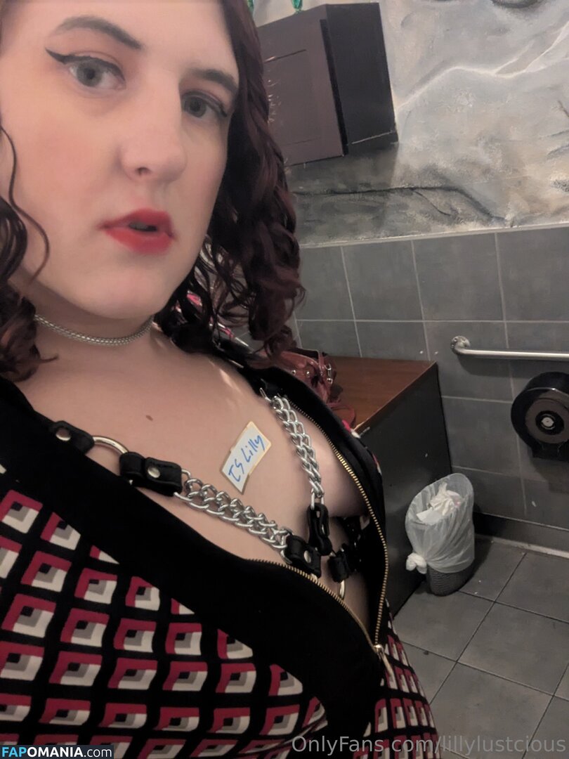 lillylustcious Nahý OnlyFans  Uniklá fotka #2