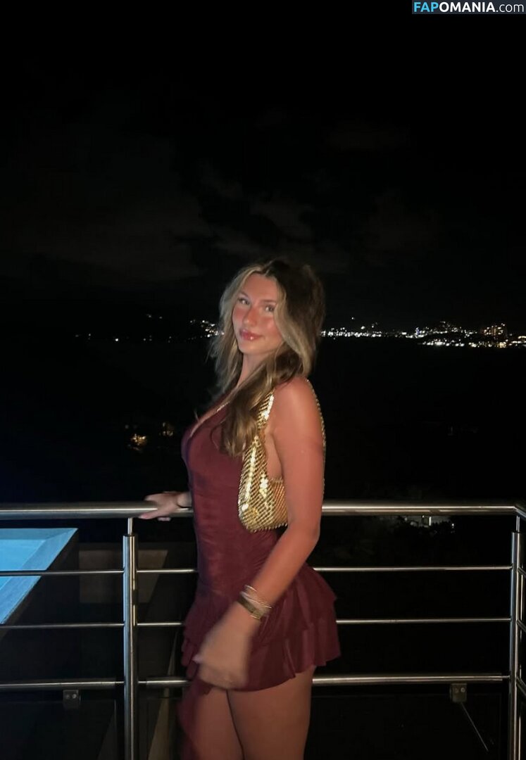 Lily Affatigato / lilyaffatigato Nahý OnlyFans  Uniklá fotka #8