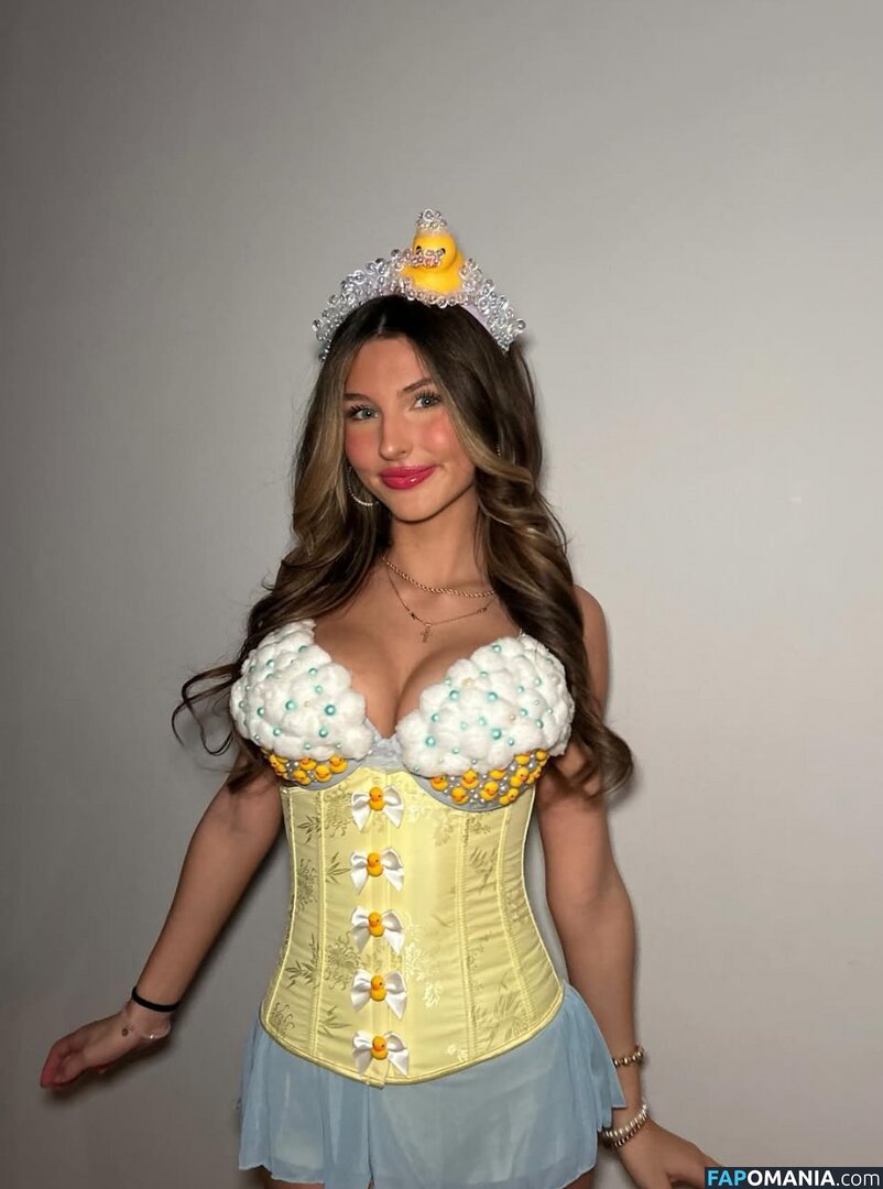 Lily Affatigato / lilyaffatigato Nahý OnlyFans  Uniklá fotka #9