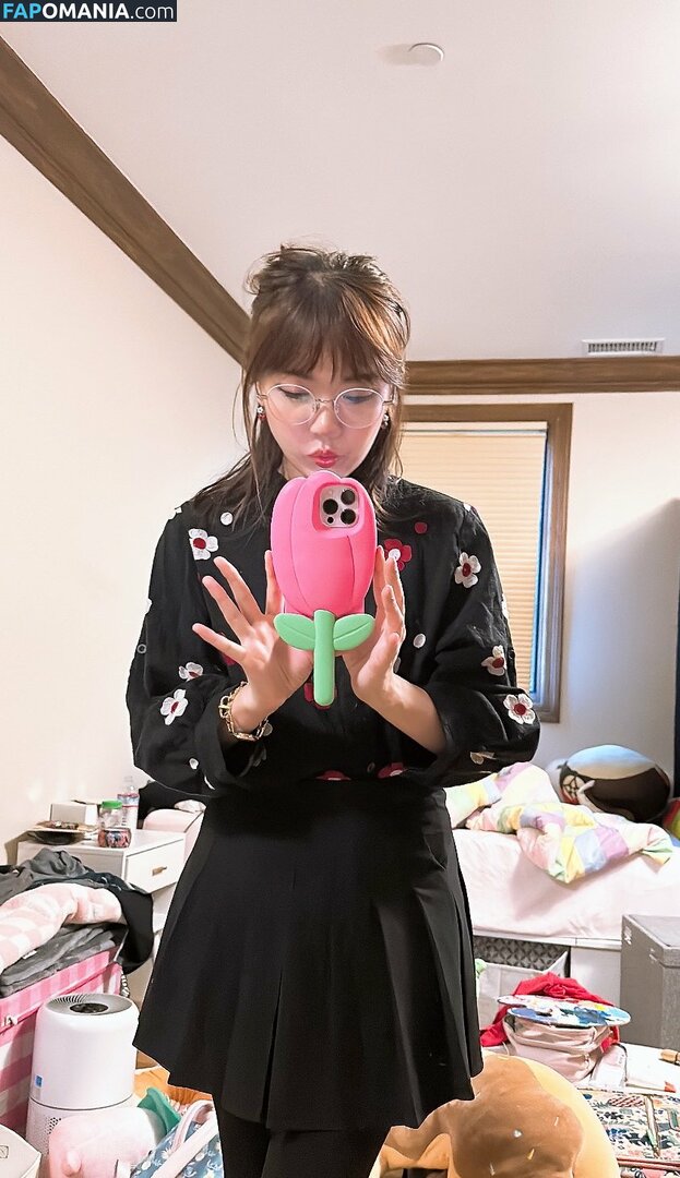 LilyPichu / onlysaber Nahý OnlyFans  Uniklá fotka #359
