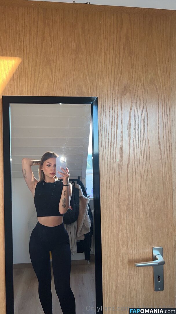 lindsilanestyle / linidreams Nahý OnlyFans  Uniklá fotka #2