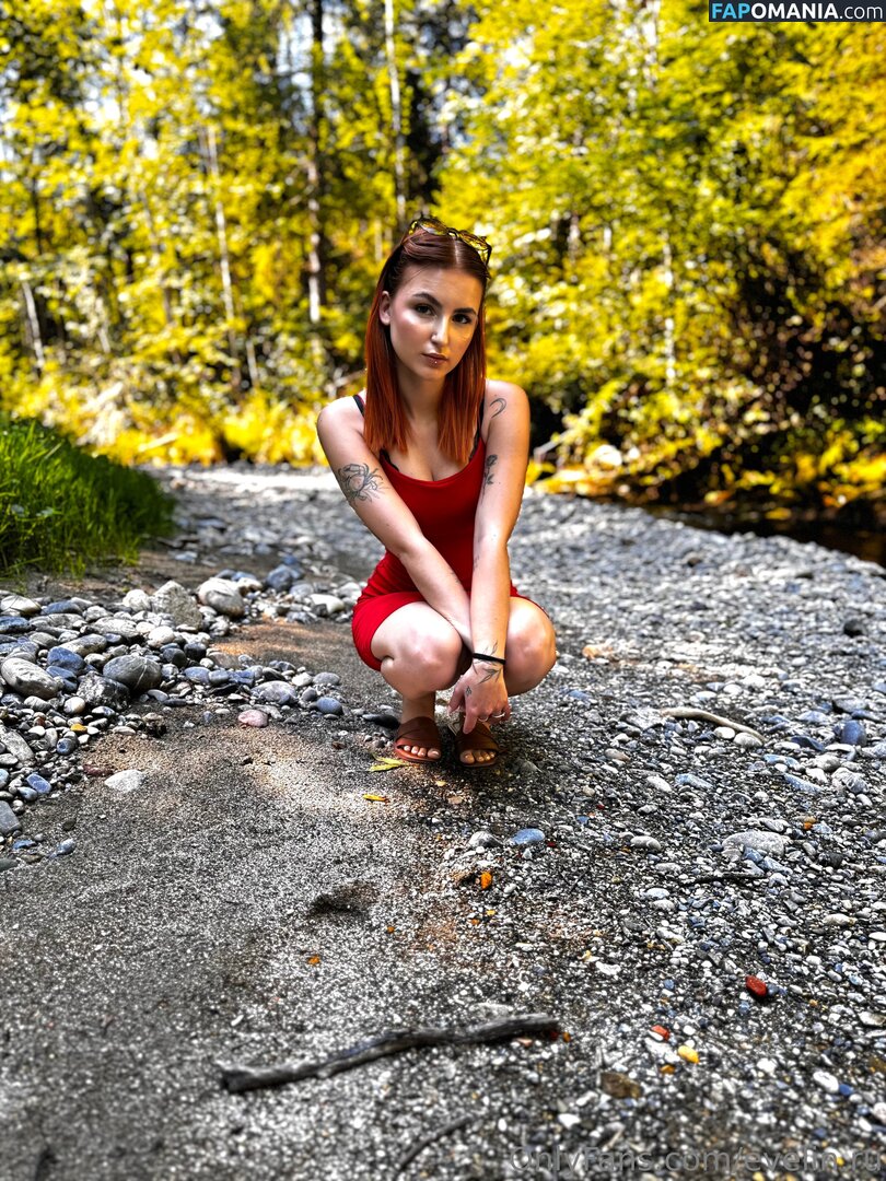 lindsilanestyle / linidreams Nahý OnlyFans  Uniklá fotka #11