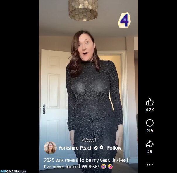 Lisa Dollan / yorkshire_peach Nahý OnlyFans  Uniklá fotka #5