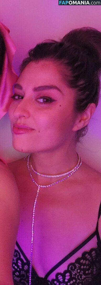 Lisa Marie Zellmer / ravenskye__ Nahý OnlyFans  Uniklá fotka #2