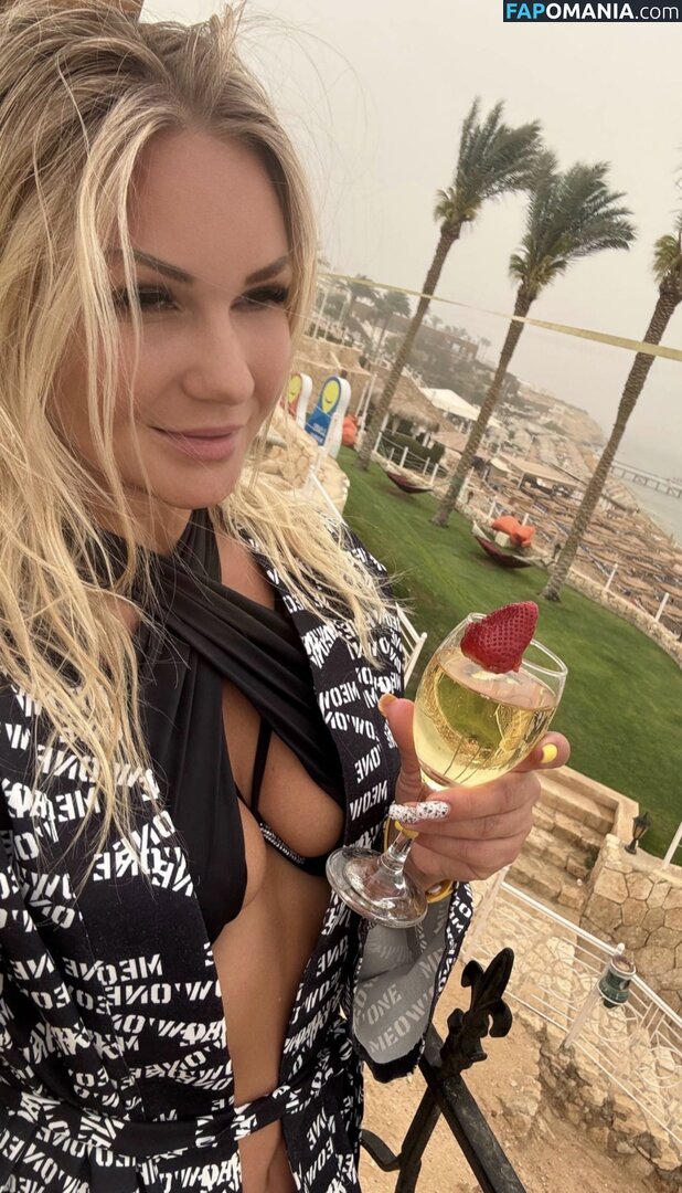 Julija Lisichkina Lisa1303.90 / lisa1303.90 Nahý OnlyFans  Uniklá fotka #9